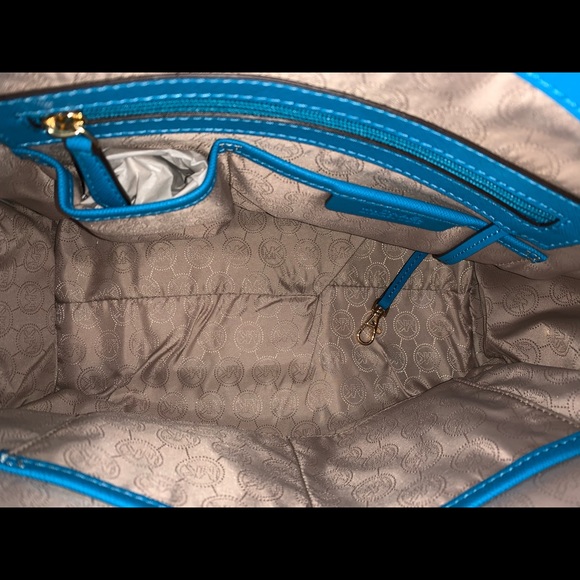 Michael Kors Blue Hamilton Bag and Wallet NWT - Picture 7 of 8